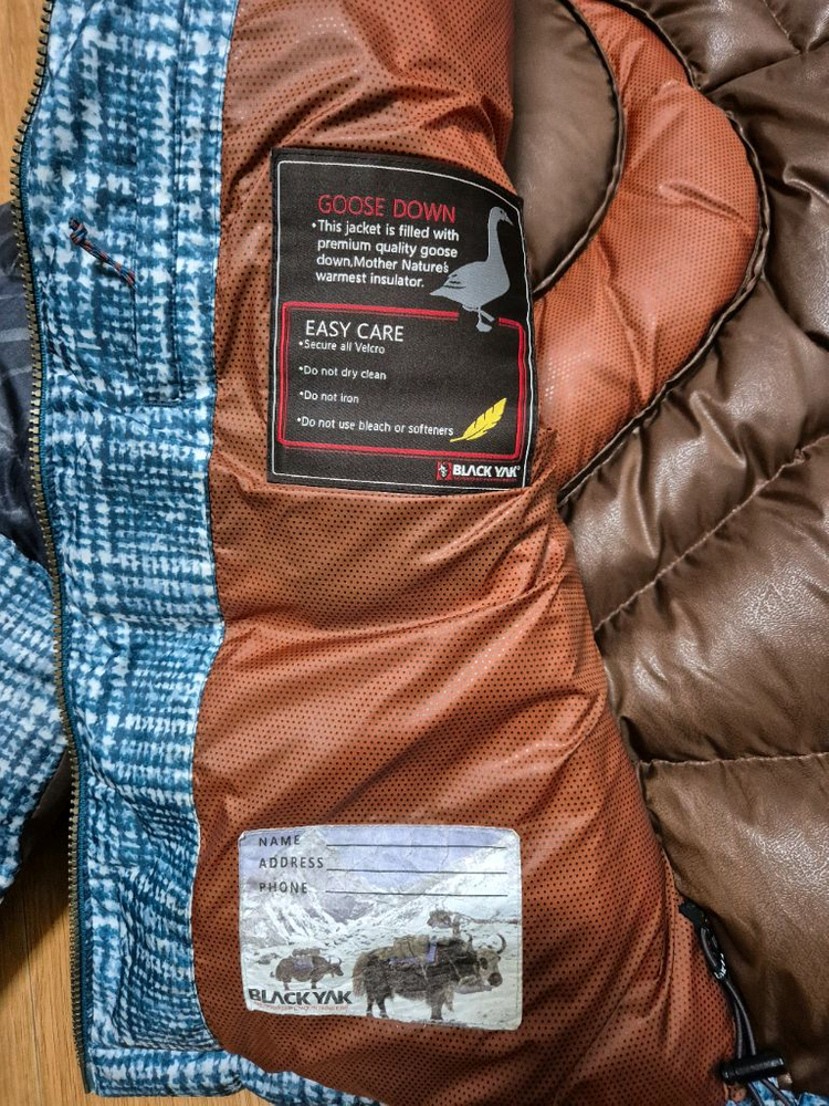 블랙야크 구스다운패딩 이미지