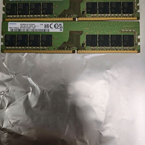 삼성DDR4-3200 16GB 2개