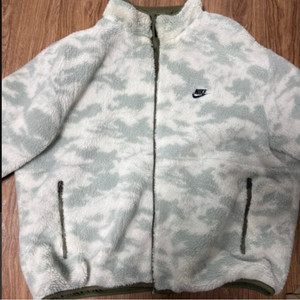 나이키 양털 리버시블 후리스