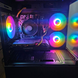 라이젠5 3600 GTX 1660ti 데스크탑 팝니다