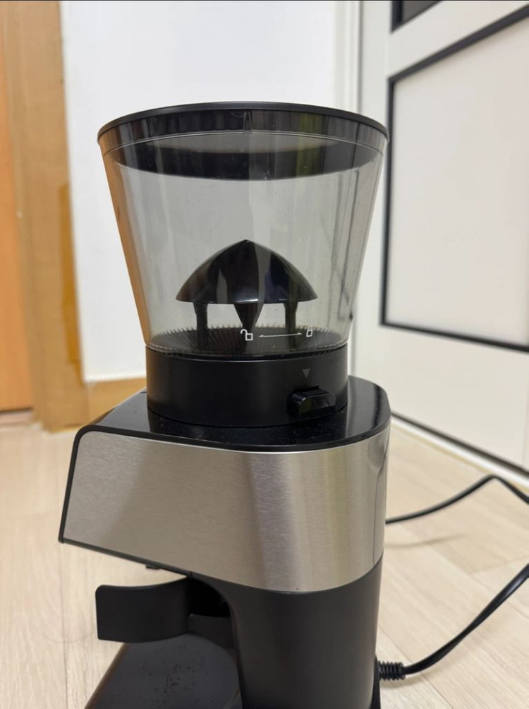 BioloMix 커피 원두 그라인더 이미지