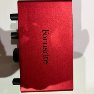 포커스라이트 스칼렛 솔로 오디오 인터페이스