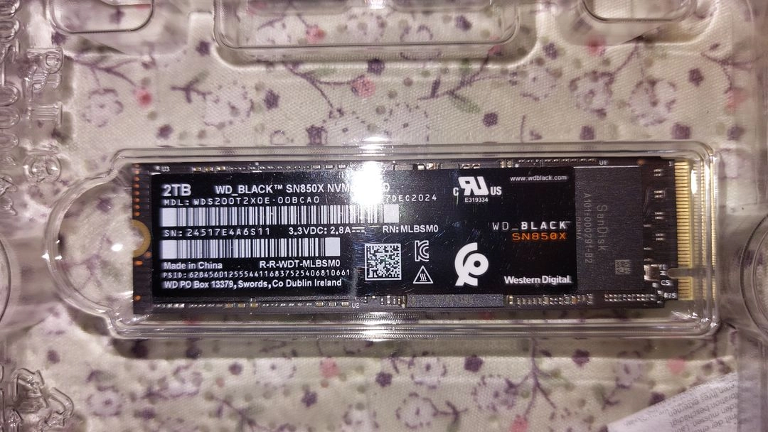 WD BLACK SN850X NVMe SSD 2TB - 안심되는 중고거래