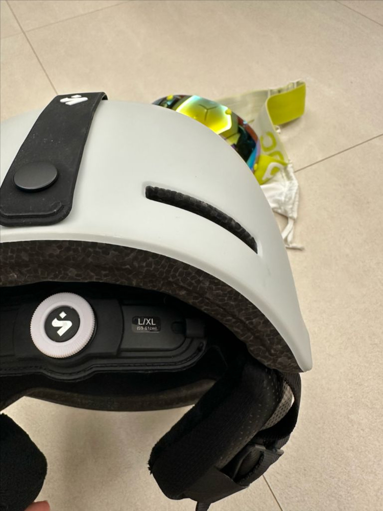 스노우보드 스키 헬멧 이미지