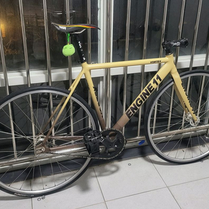 엔진11볼텍스21년식 상태좋음