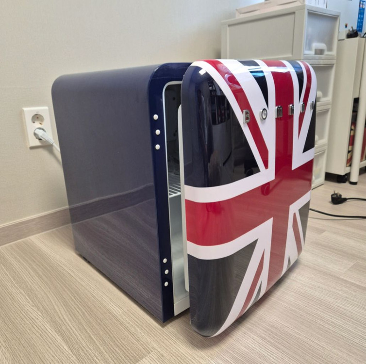 (새상품) 보만 미니냉장고 BC-46R--1