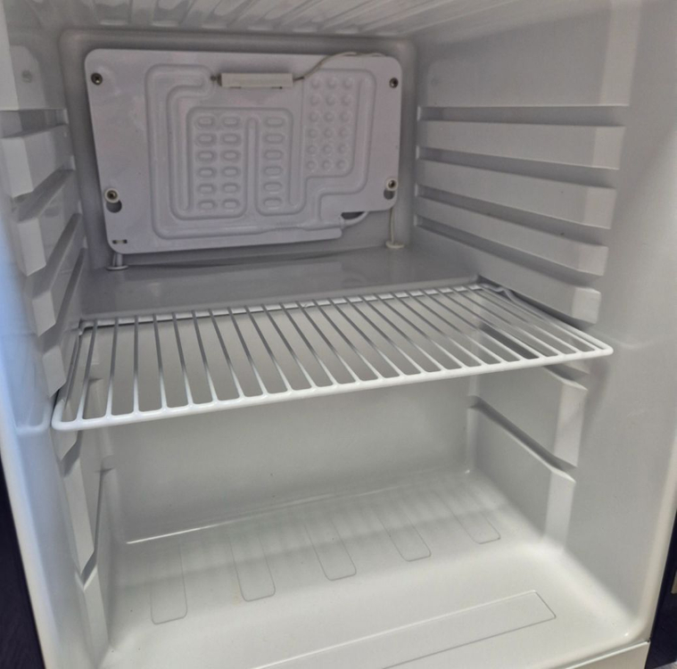 (새상품) 보만 미니냉장고 BC-46R--3