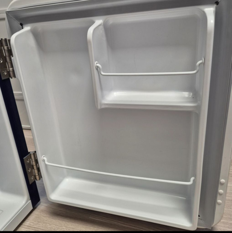 (새상품) 보만 미니냉장고 BC-46R--4