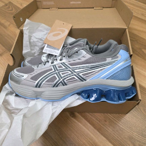 아식스 젤 키네틱 플루언트 270