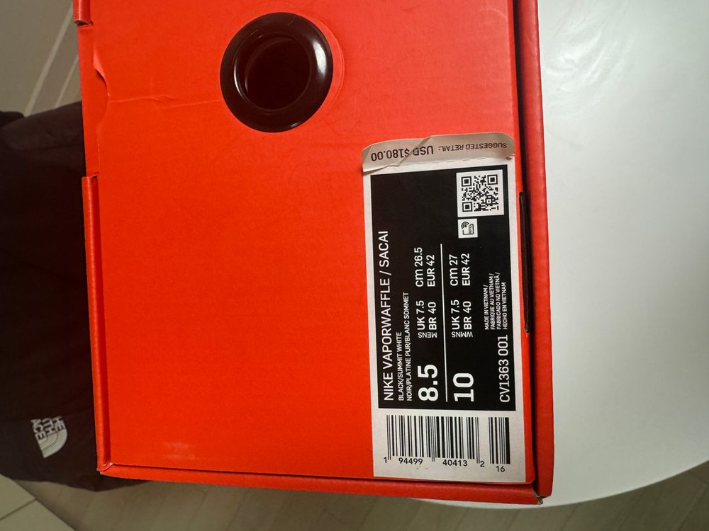 나이키 사카이 베이퍼와플 검흰 265 이미지