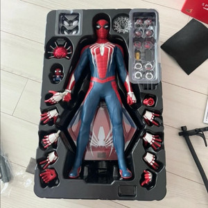 핫토이 스파이더맨 어드밴스드 수트 VGM031