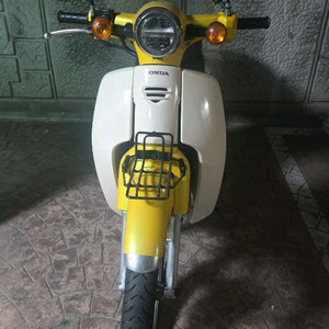 혼다 슈퍼커브 옐로우