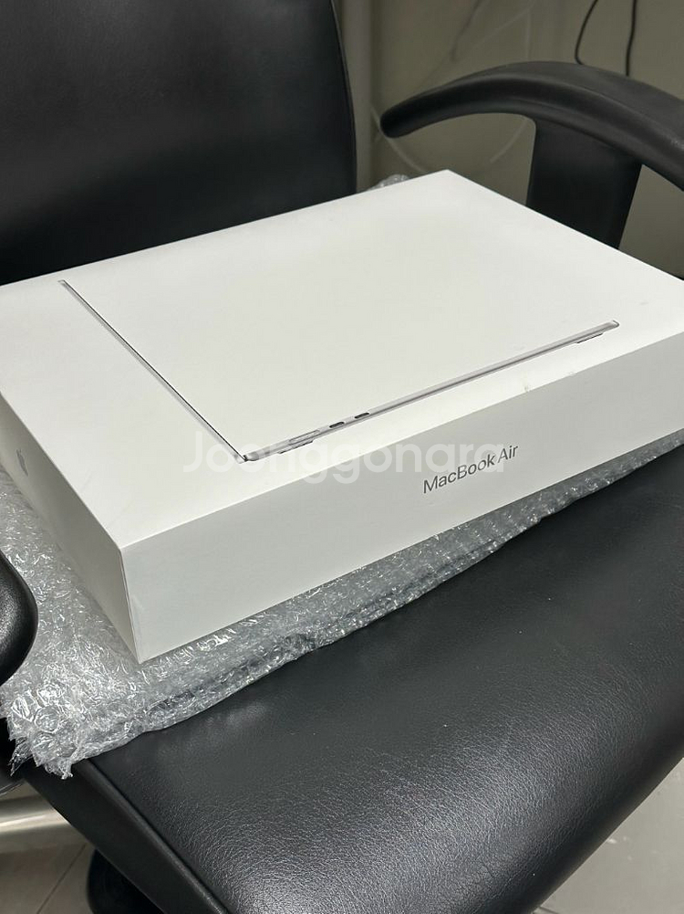 미개봉 맥북 에어 15 M4 실버 512GB--1