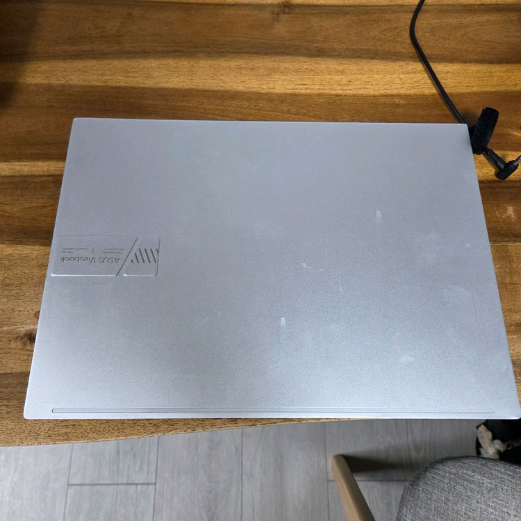 ASUS Vivobook 16인치 oled 에이수스 노트북 이미지