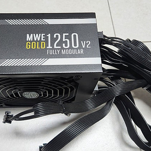 쿨러마스터 1250W V2 모듈러 파워 판매합니다