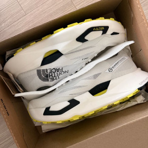 노스페이스 벡티브 프로3 트레일러닝화