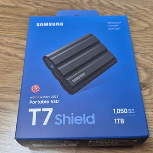 삼성 T7 Shield 포터블 SSD 1TB