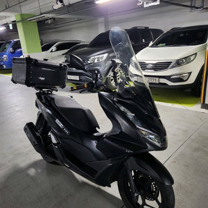 혼다 PCX125 ABS 검정 22년식 판매합니다