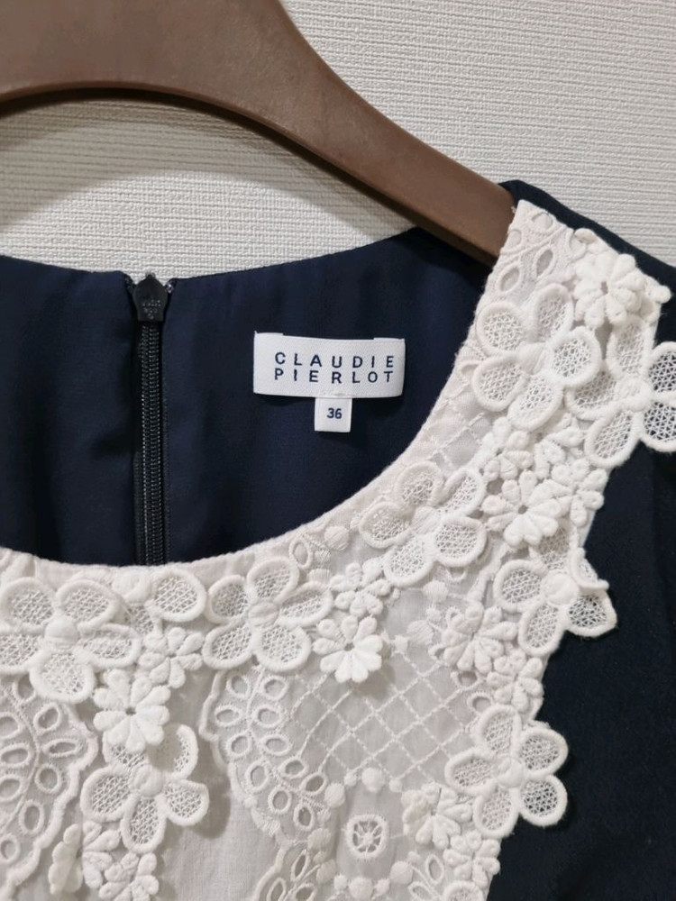 끌로디피에로 레이스 블랙 반팔 원피스--3