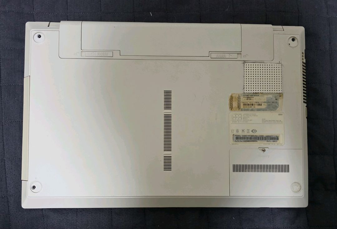 삼성 노트북 NT305V5A-S4BE 팝니다--4