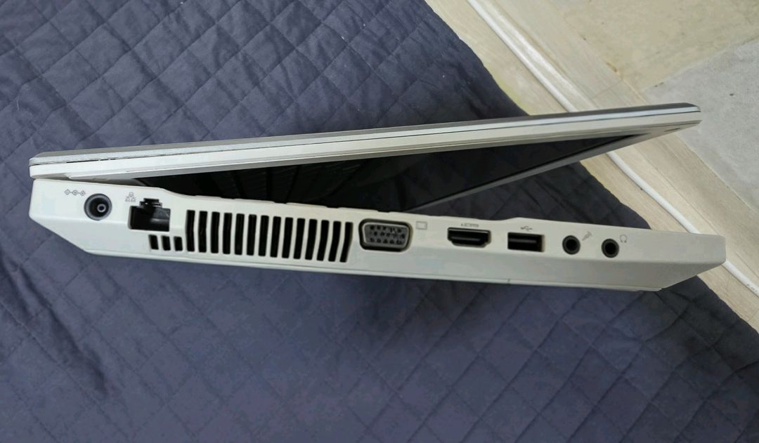 삼성 노트북 NT305V5A-S4BE 팝니다--5