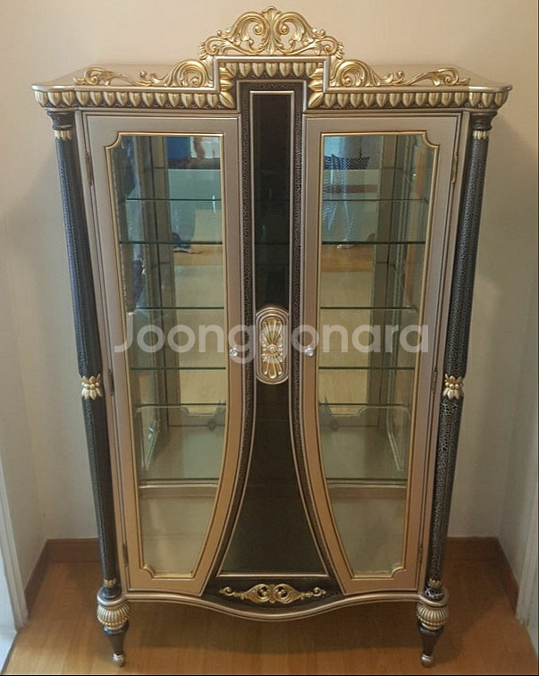 이즈가구 고급 프리미엄 엔틱 골드샴페인 마호가니원목 장식장--2