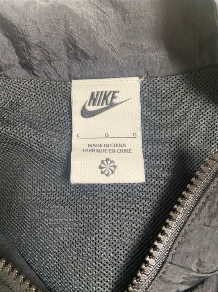 나이키 빅스우시로고 바람막이 이미지