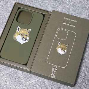 아이폰14프로 메종키츠네x네이티브유니온 케이스 판매합니다