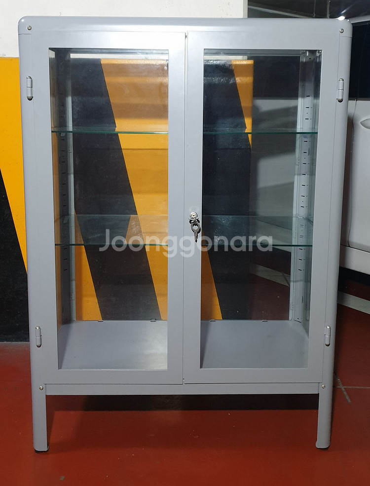 이케아 IKEA 파브리셰르 유리장식장 수납장(라이트그레이)--1