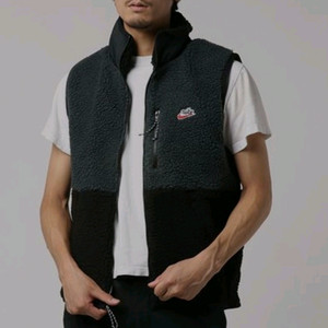 (나이키) 윈터 쉐르파 플리스 베스트 (거의새상품)