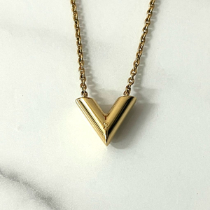 [S급/정품] 루이비통 에센셜 V 목걸이 골드 M61083