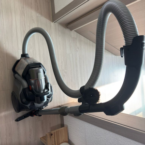 일렉트로룩스 청소기 팝니다