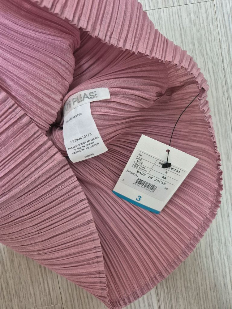 플리츠플리즈 9월 로즈핑크 탑 3사이즈 새상품--3