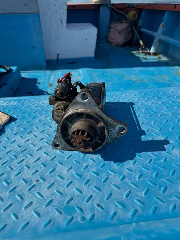 밧데리 전원차단기.전자클러치.쎄루.터보.발전기.인버터 등--4