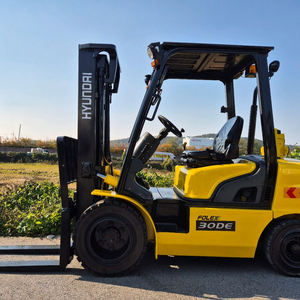 현대지게차 포렉스 30DE 급처 A++매물