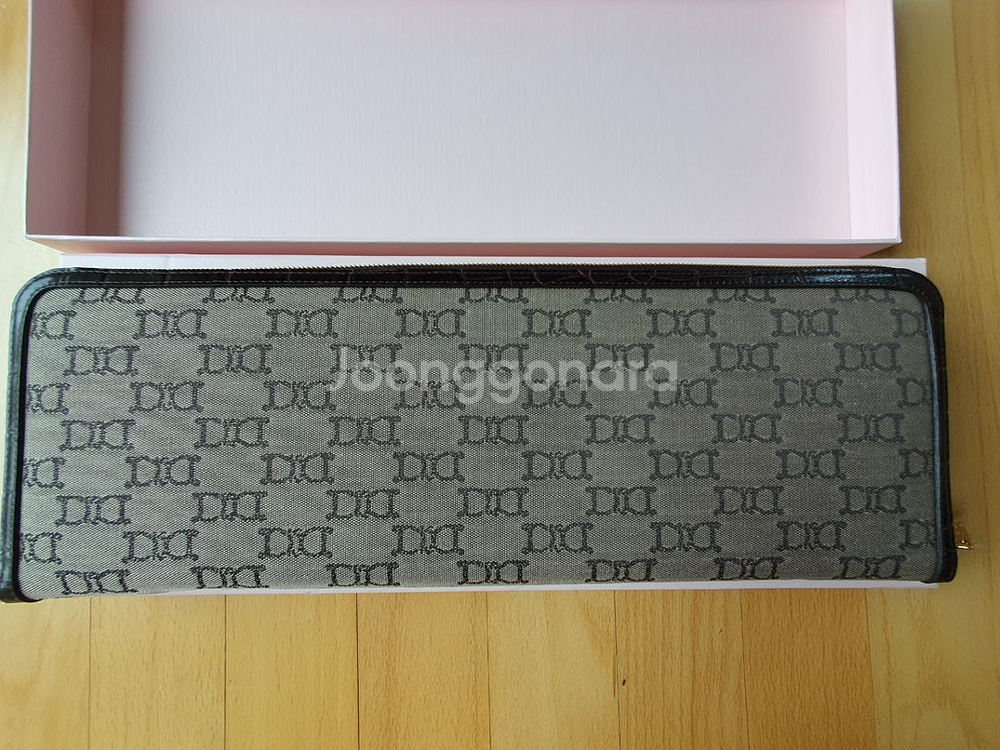 DERERCUNY 데레쿠니 넥타이 케이스 정품 비이커--1