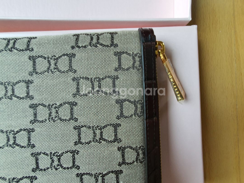 DERERCUNY 데레쿠니 넥타이 케이스 정품 비이커--3