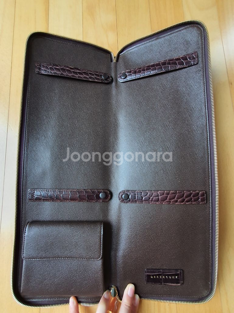 DERERCUNY 데레쿠니 넥타이 케이스 정품 비이커--4