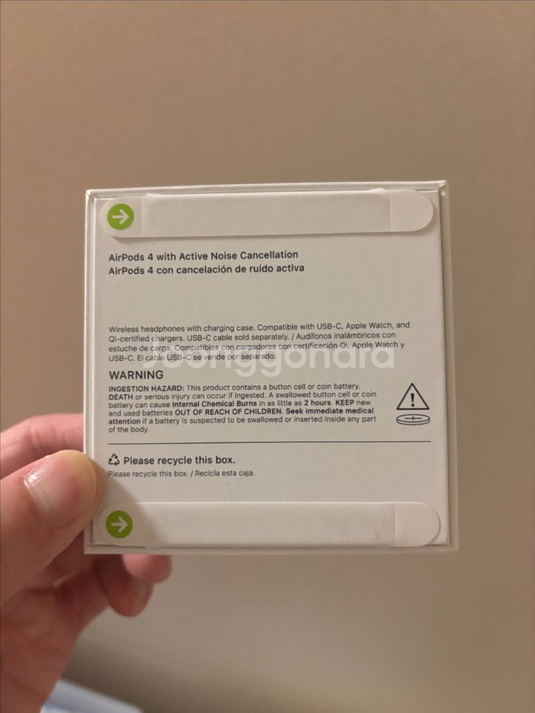 미개봉 새상품 애플 에어팟 4세대 노이즈 캔슬링--3