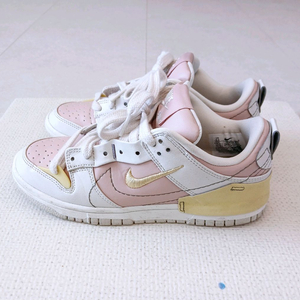 나이키 우먼 덩크 로우 디스럽트2