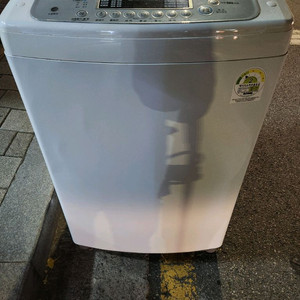 2017구매 LG 세탁기 14키로 근처는가져다드려요
