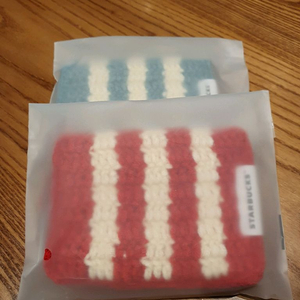 스타벅스 스트라이프 니트 카드지갑 블루+레드 일괄판매 <미개봉>