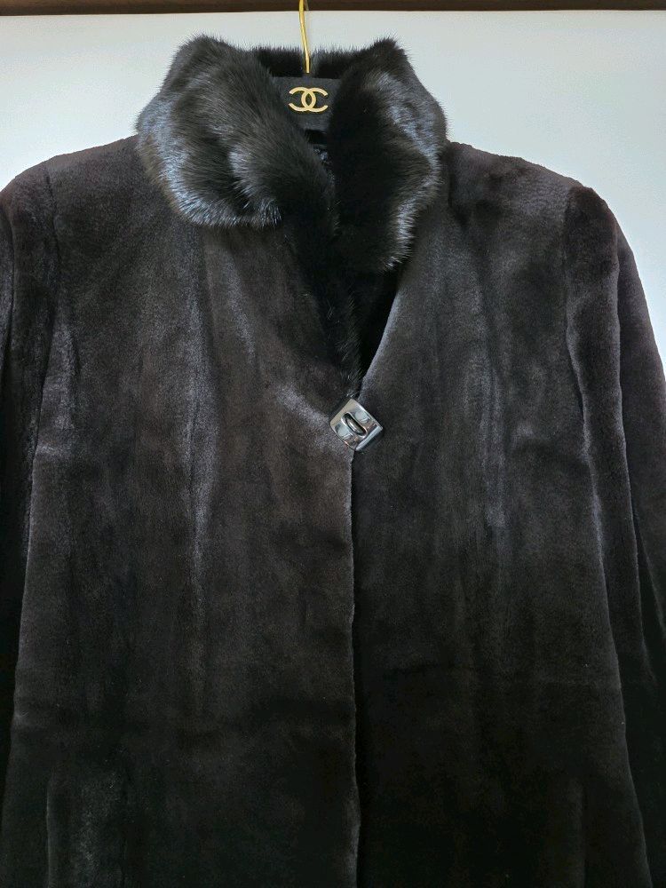 정가 800만원 이상! 루치아노 최 LUCIANO CHOI 로얄 사가 시어드 밍크 코트--1