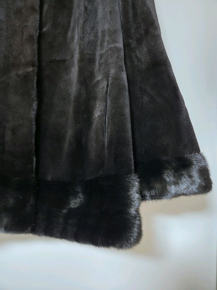 정가 800만원 이상! 루치아노 최 LUCIANO CHOI 로얄 사가 시어드 밍크 코트--4