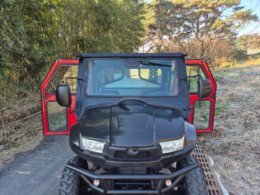 2인승 화물 팜트럭 uxv700 UTV ATV 4륜구동 사륜구동 사발이 네발 킴코 대만제 문 창문 화물칸 이미지