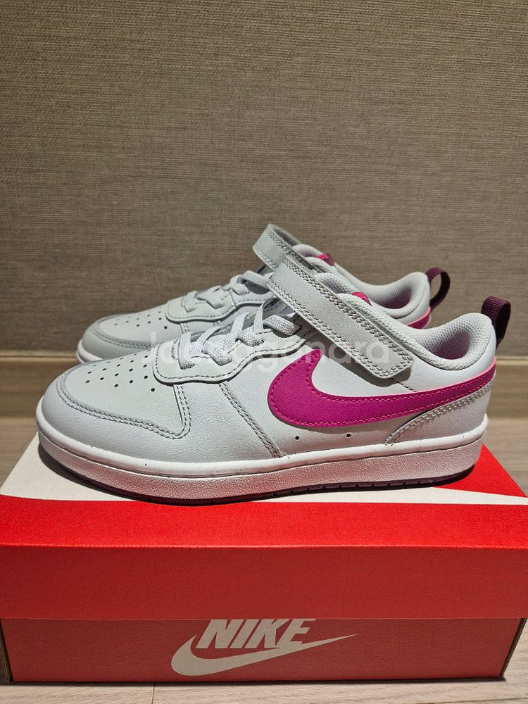 나이키 코트 버로우 운동화 - 새상품이에요--0