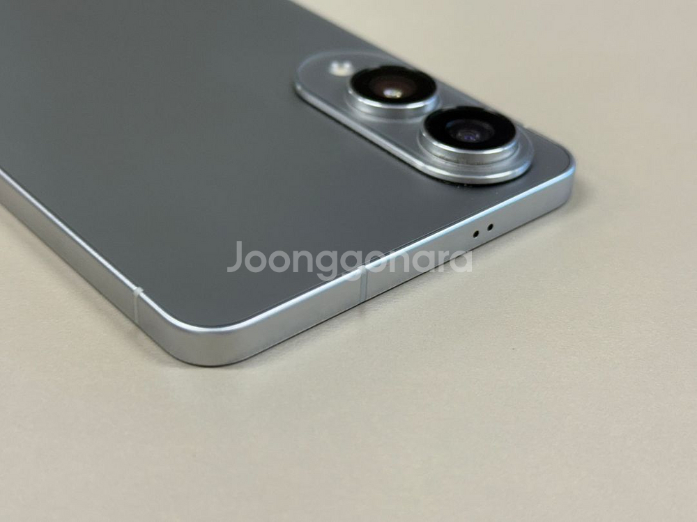 ss(83만원)갤럭시S25엣지 실버 256G 정상해지 하자일절없는 새폰급 단말기--4