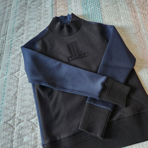 (새상품) LANVIN 랑방 레이어드 방풍 컬렉션 니트 골프 (정가 80만원)