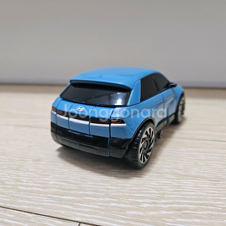 뉴또봇 트라이탄의 X부분 판매합니다.--2