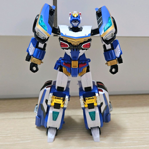 (본체) 메탈카드봇W 블루캅W 판매합니다.